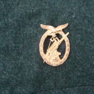 Luftwaffe Anti-Aircraft Artillery Badge (in Gold)