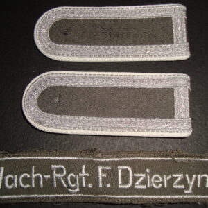 NVA Elite Regiment Sergeant (Feldwebel) shoulder straps and cuff title