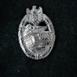 Panzer Assault Badge (in Silver)